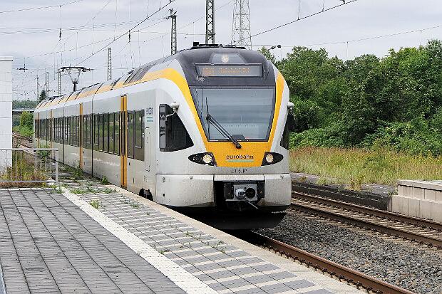 428 109
