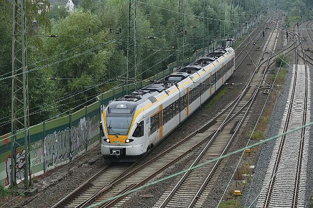 429 013