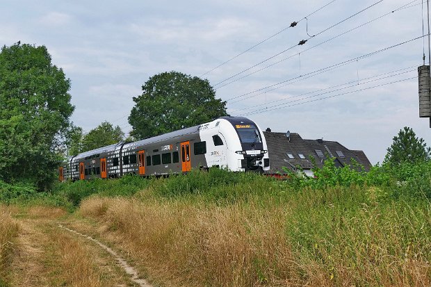462 013