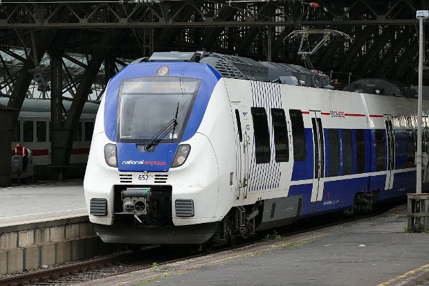 9442 352