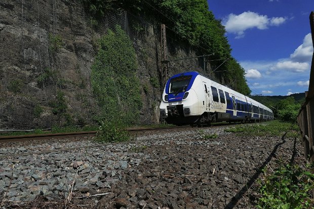 9442 354