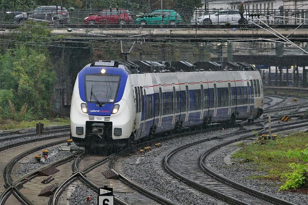 9442 364