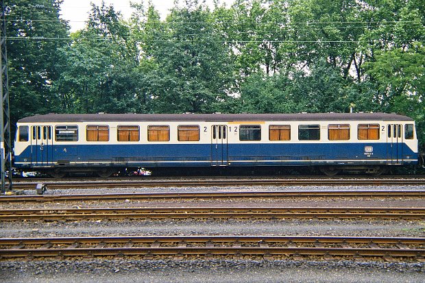 515 544