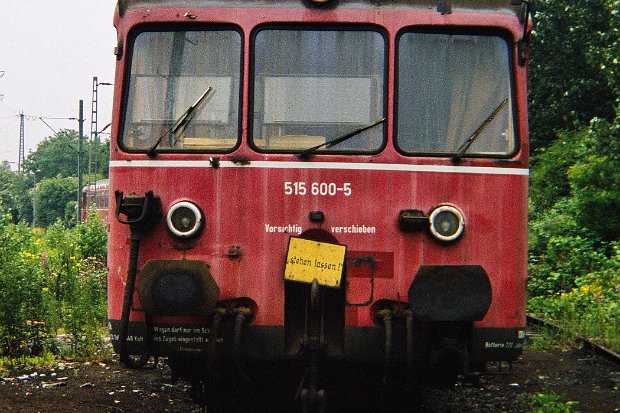 515 600