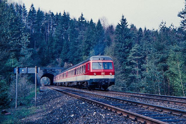 614 016