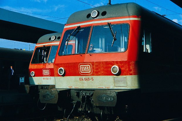 614 034
