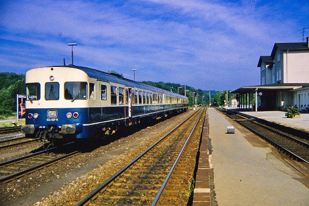624 507