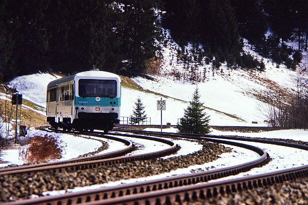 628 248