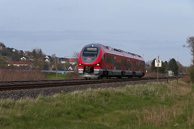 633 114