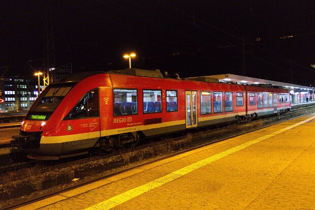 648 316