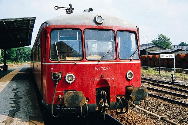 815 782