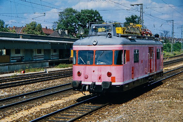 7 Schienenbusse und Bahndienstfahrzeuge