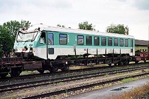 9 Schienenbus-Bei- und Steuerwagen