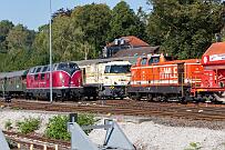 2024-09-01-011 Warstein 40 Jahre Eisenbahnfreunde Warstein mit Sonderfahrten. Hier startet die V200 zum Lohbusch.